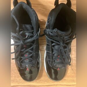Jordan 6 rings - size 3Y